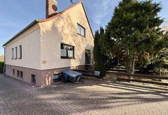 Frontansicht Wohnhaus