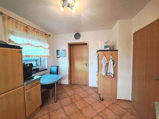 EG - Küche, Blick zum Essz. 