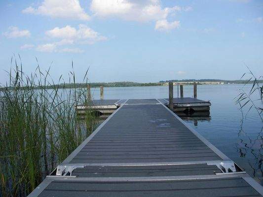 Seesteg an der Liegewiese