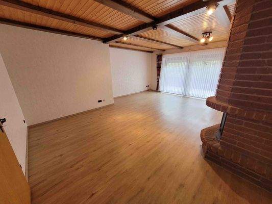 Wohnzimmer mit Terrasse