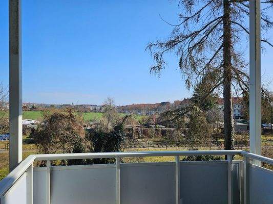 Balkon, Ostausrichtung.jpg