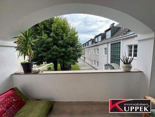 Terrasse in den Innenhof