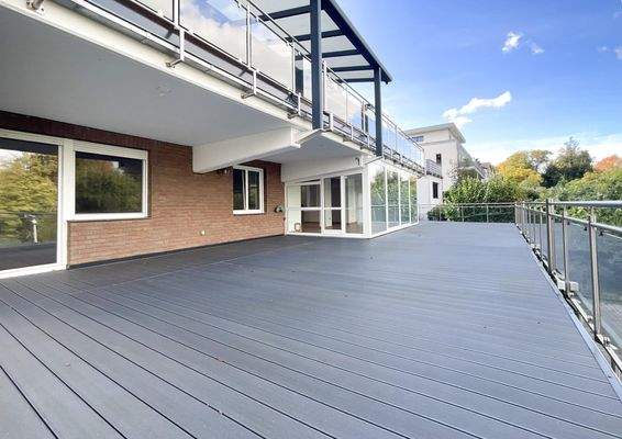 Wohnung mit riesiger Terrasse