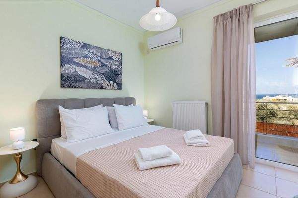 Kreta, Pigianos Kampos: Stilvolle Villa mit beheiztem Pool und Gästestudio in der Nähe von Rethymno zu verkaufen