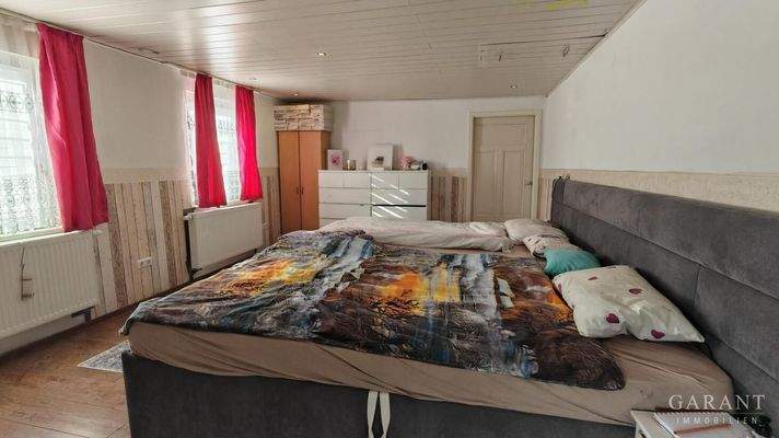 Elternschlafzimmer OG