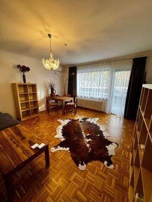 Großzügiger Wohn-/ Essbereich