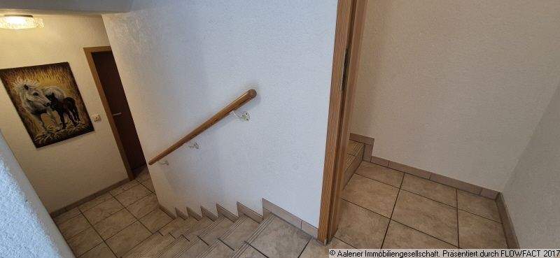 Flur zwischen EG und UG