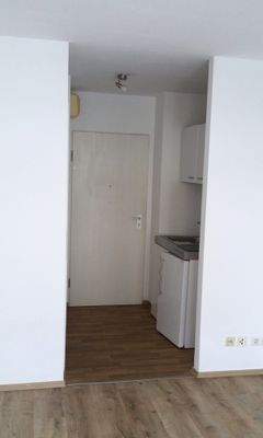 Blick zur Küche und Flur