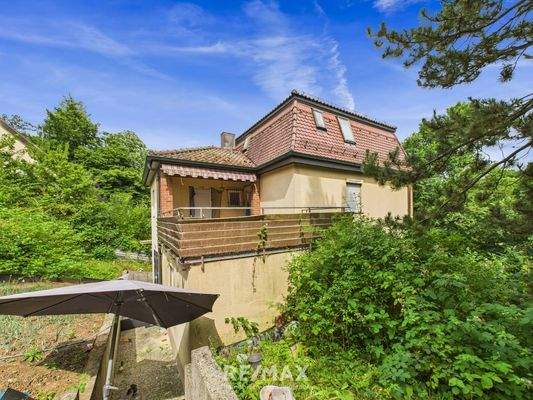 Hinterer Anblick Altbau