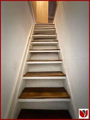 Treppenaufgang ins DG