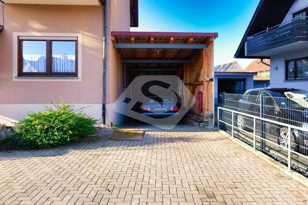 Außenansicht Garage