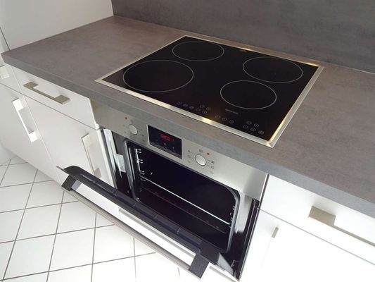 Küche Detail Herd / Backofen