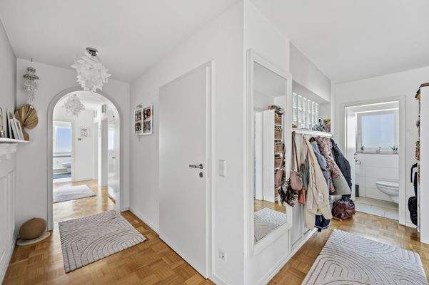 Flur, Garderobe, Gäste-WC