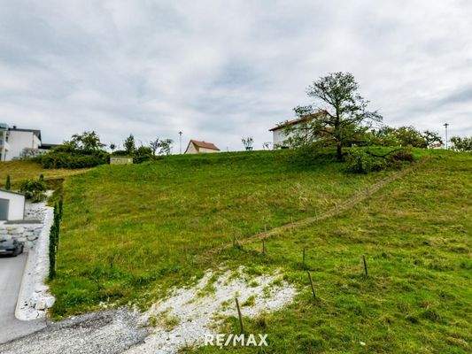 Umkehrplatz mit Gästeparkplatz