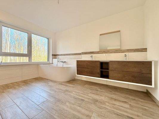 Stadtvilla: 2. Bad im OG