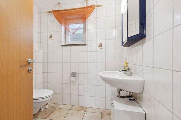 Gäste-WC Kellergeschoss