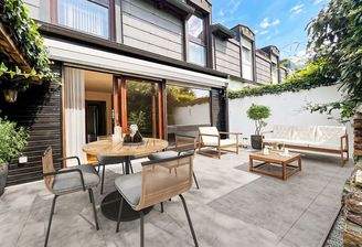 Terrasse KI-bearbeitetes Bild