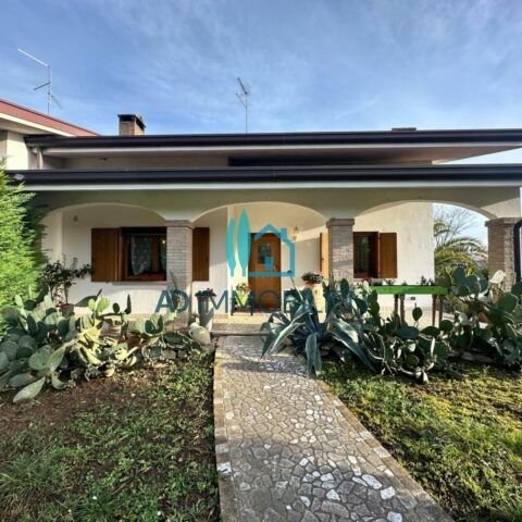 Palazzolo Dello Stella Häuser, Palazzolo Dello Stella Haus kaufen