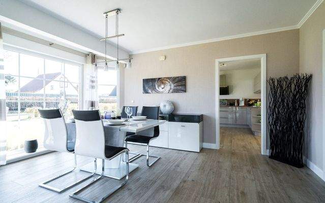 SH180_Var.D_Essbereich(3)