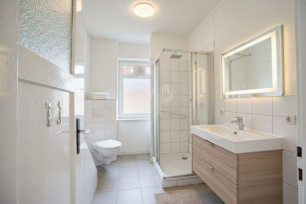 OG Bad digital möbliert