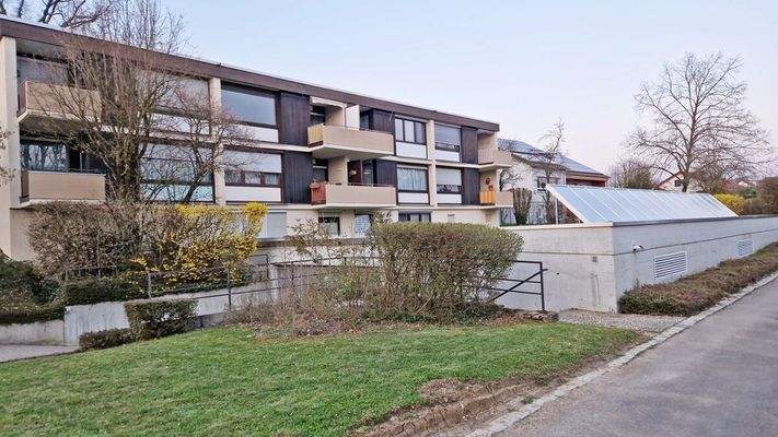 Außenansicht - Solar Paneele