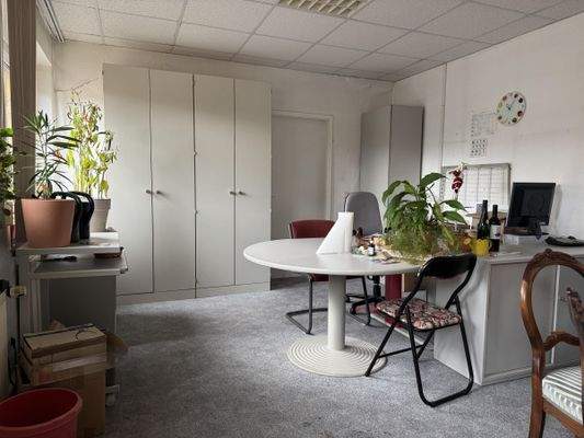 Büro Erdgeschoss