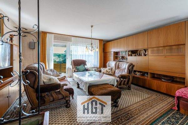 Wohnzimmer EG Wohnung