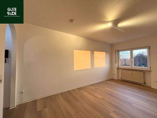 Wohn- und Schlafzimmer