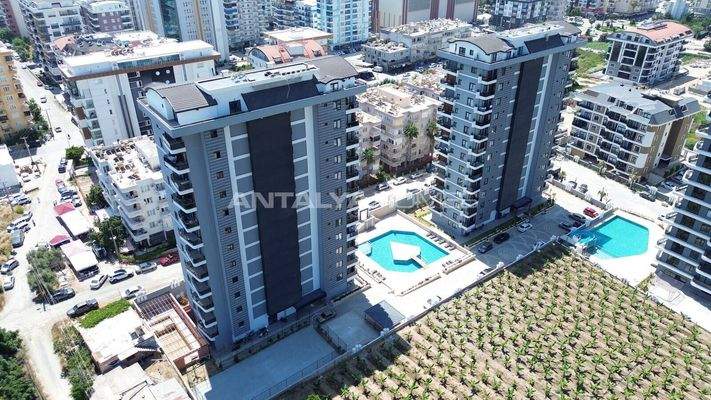 New Apartments Close to the Beach in the Center of Mahmutlar