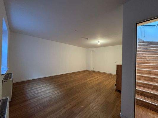 Wohnung im Erdgeschoss und Souterrain 