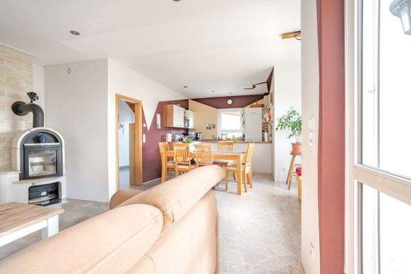 Wohnzimmer Blick in Küche