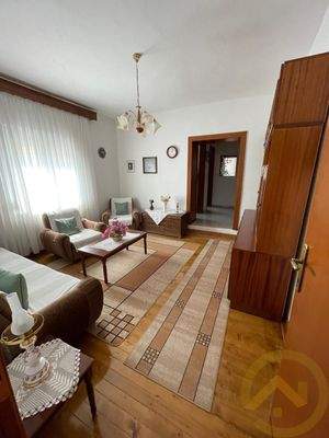 Zweites Wohnzimmer 1-OG