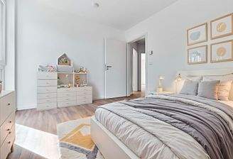 Kinderzimmer OG (KI Einrichtungsbeispiel)