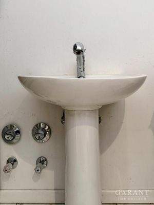 32-Innen-Waschbecken