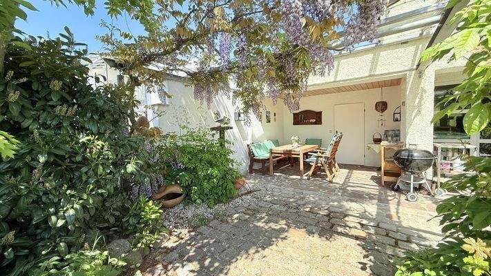 überdachter Freisitz