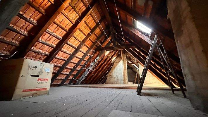 Spitzboden Haupthaus