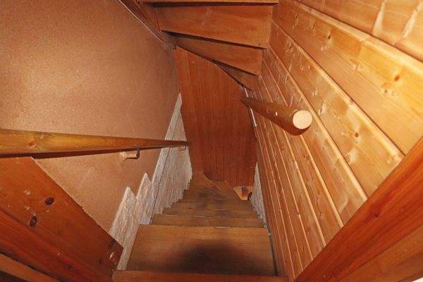 Kellertreppe.jpg