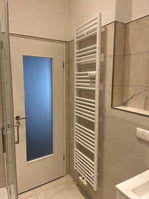 beheizbare Handtuchhalter.JPG