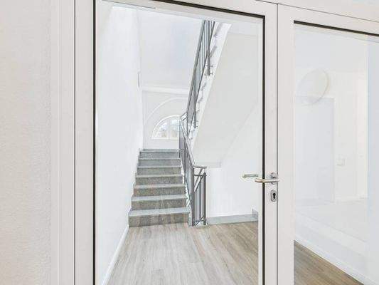 CAM03784G0-PR0093-STILL034-thumbnail-h750-70