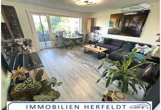 Großzügige und moderne Räume