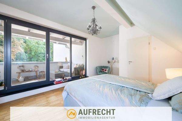 Schlafzimmer mit Dachterrasse