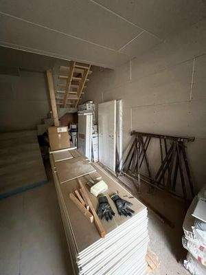 21 Treppenhaus zu WE 2 + 3