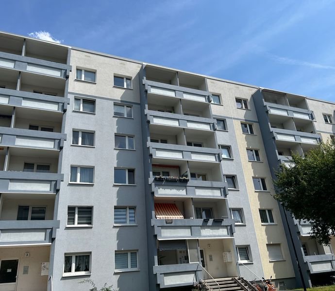 4 Zimmer Wohnung in Halle (Silberhöhe)