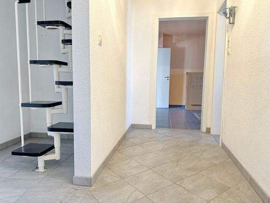 Beispiel: Hier DG-Wohnung,