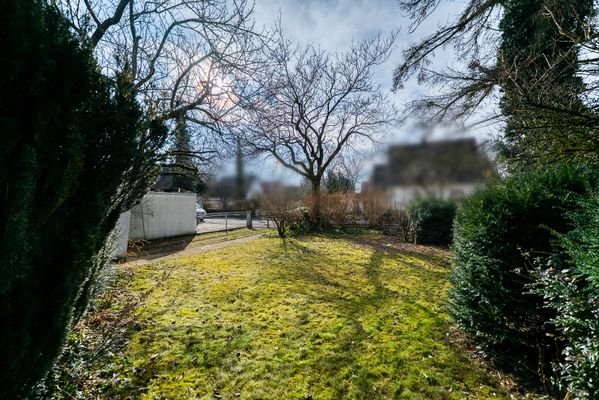 Garten Vorderseite