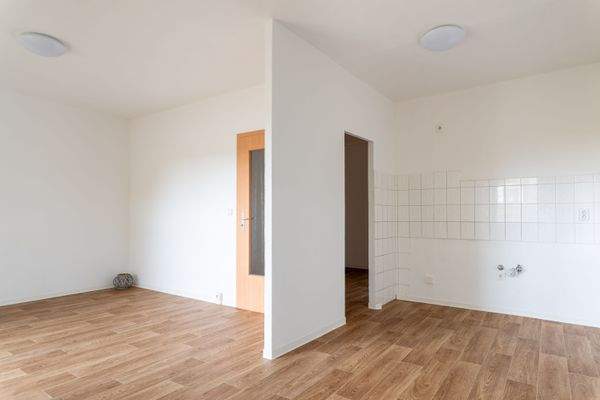 9-Küche I Wohnbereich.jpg