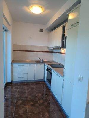 WhatsApp Image 2024-01-29 at 08.45.39 (1).jpeg