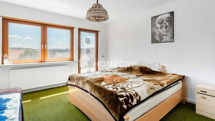 1. OG Schlafzimmer 2 1