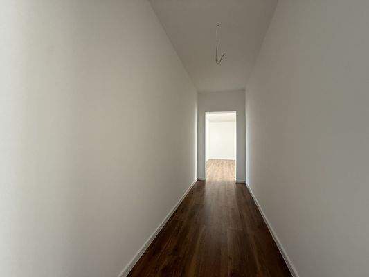 Zwischenflur - 3 Zimmer - Lütt Immobilien Kiel