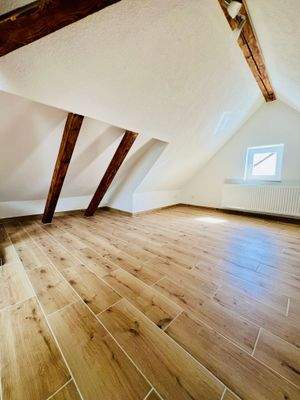 25-05-03 16-24-08 5762.jpg